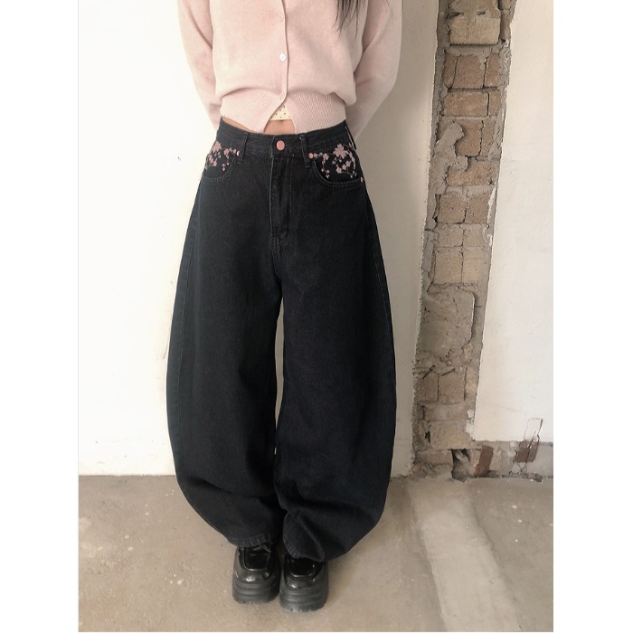 Frühjahr 2026 Hochgeschnittene – Embroidery Jeans Sakura Bewertung und Preis