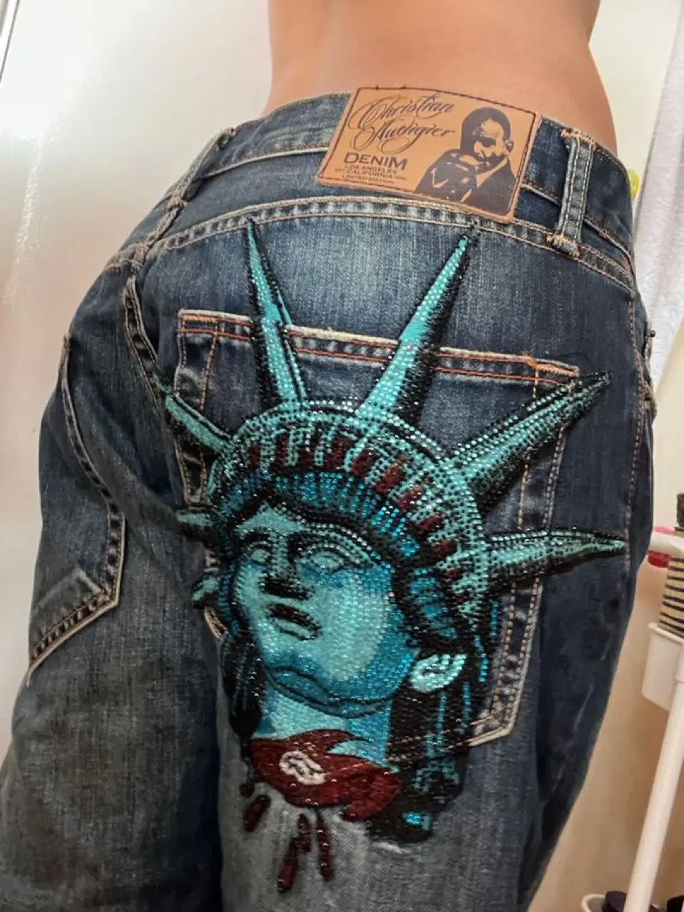 Y2k 2000er Jahre Freiheitsstat – Embroidery Jeans Sakura Bewertung und Preis